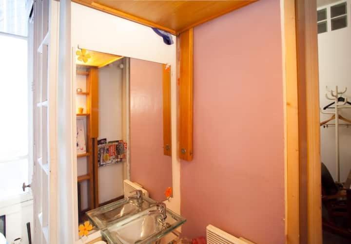 Bien Situe Bed & Breakfast Paris Bagian luar foto